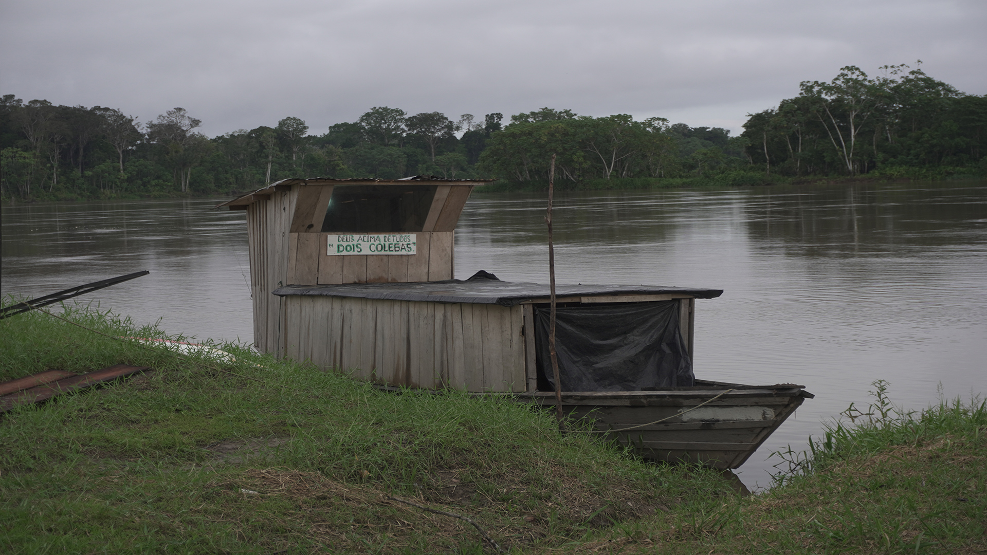 Orillas del Rio Putumayo, comunidad Murui-Muina (Uitoto) de Puerto Arica en el departamento del Amazonas