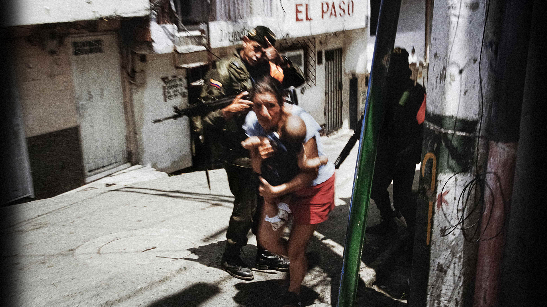 ‘Operación Orión’ en la Comuna 13 de Medellín, 16 de octubre de 2002. 